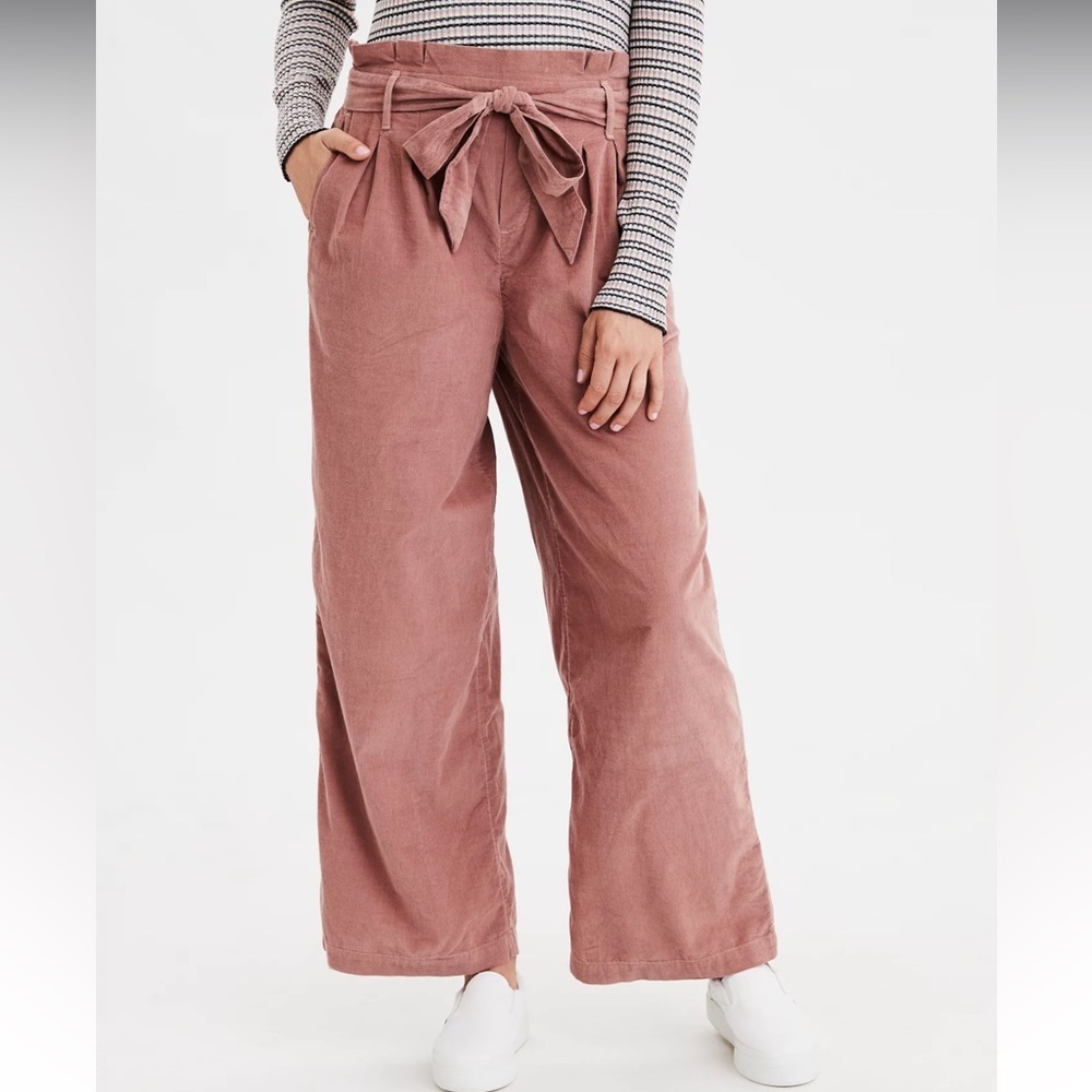 American Eagle High Waisted Wide Leg Pant Mauve Corduroy Small